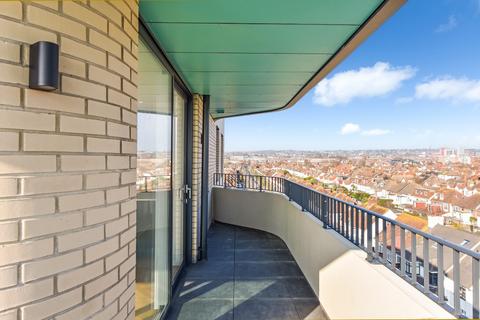 3 bedroom apartment for sale, Argentum, Kingsway, Hove Seafront