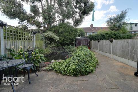 27 Rogers Road, Dagenham, RM10 8LD
