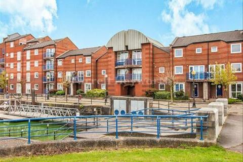 2 bedroom flat to rent, Princes Reach, Preston PR2