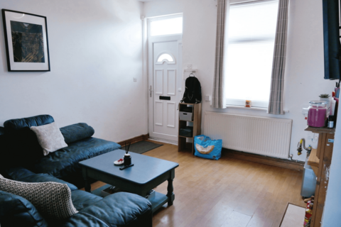 29 Barons Road, Wrexham, LL13 8HB
