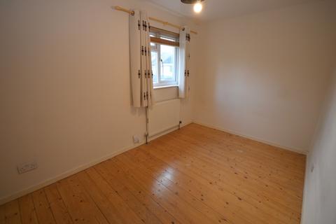 undefined, Lapwing Close, Covingham, SN3