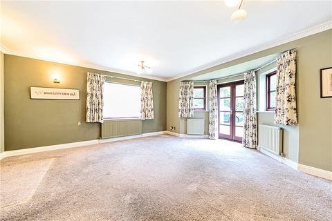 2 bedroom apartment for sale, Carew Road, Northwood, Middlesex