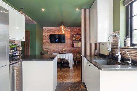 43 Brunner Road, London, W5 1BA