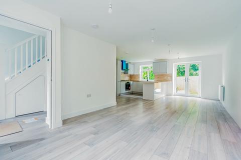 28 Blaisedell View, Bristol, BS10 7XB