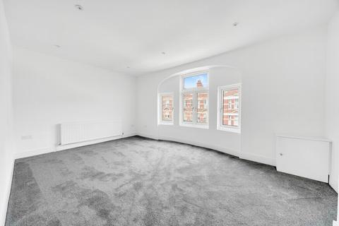 2 bedroom flat for sale, Sydenham Road, Sydenham, SE26