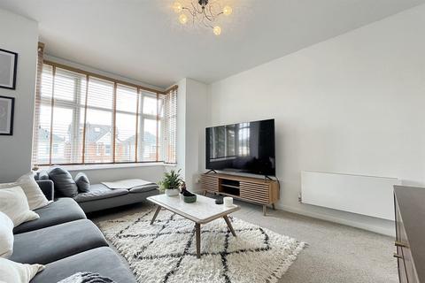 2 bedroom flat for sale, Southbourne