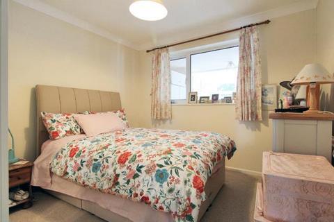 78 Belsay, Toothill, Swindon, SN5 8HD