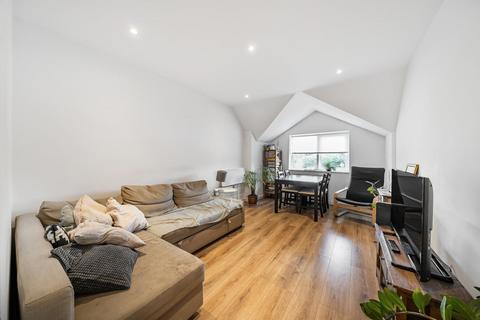 1 bedroom flat for sale, Park Road, Colliers Wood