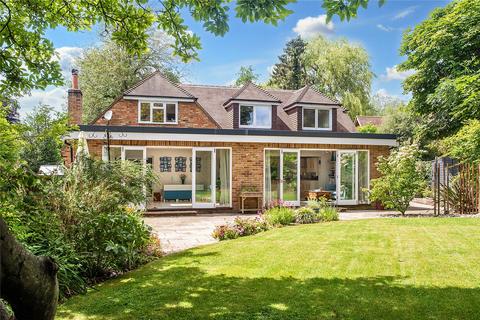 The Avenue, Bourne End, Buckinghamshire, SL8