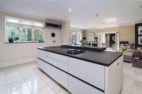 38 Fletsand Road, Wilmslow, SK9 2AB