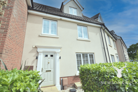 3 bedroom terraced house for sale, Deas Road, South Wootton PE30