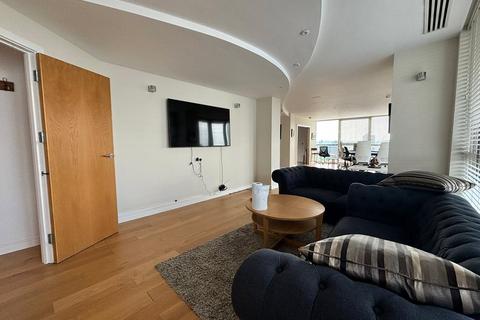 2 bedroom penthouse to rent, Centenary Plaza, 18 Holliday Street, B1
