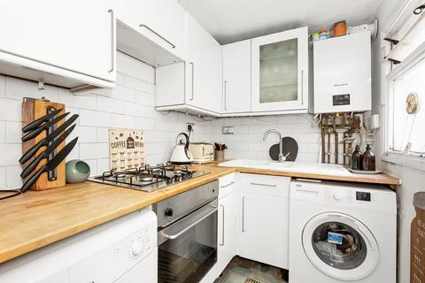 2 bedroom apartment for sale, Melbourne Grove, East Dulwich, London, SE22