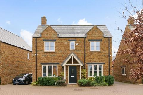 4 bedroom detached house for sale, Banbury,  Oxfordshire,  OX16