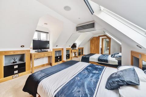 2 bedroom barn conversion for sale, Stanford In the Vale,  Oxfordshire,  SN7