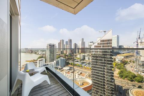 1 bedroom flat for sale, Charrington Tower, 11 Biscayne Avenue, London