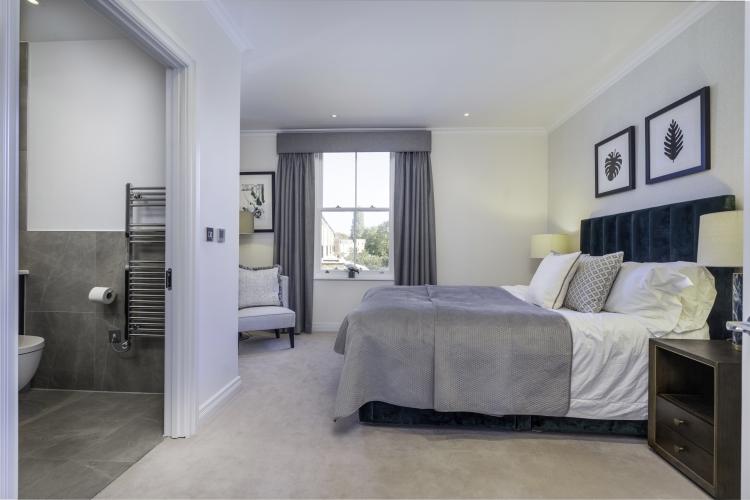 11 5 Bedroom TW10...