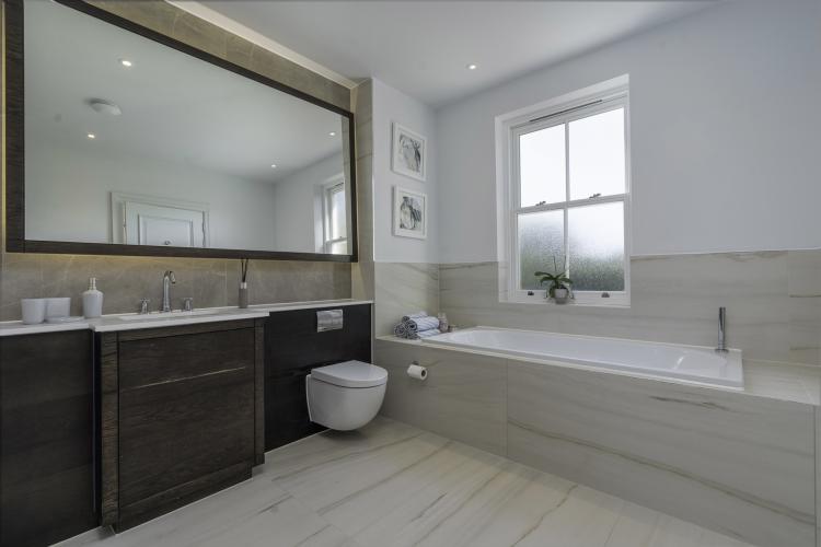 19 5 Bedroom TW10...