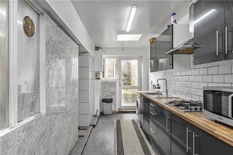 1 bedroom apartment for sale, Dalston Lane, London, E8