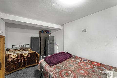 1 bedroom apartment for sale, Dalston Lane, London, E8