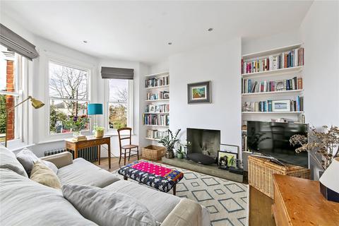 3 bedroom maisonette for sale, Forest Road, Surrey