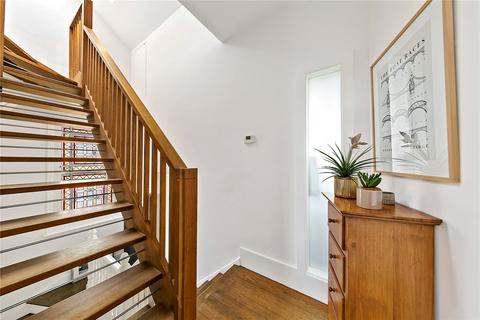 3 bedroom maisonette for sale, Forest Road, Surrey