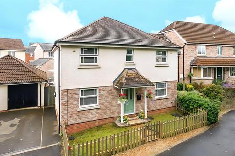 4 Alma Villa Rise, Cranbrook, Exeter, EX5 7AA
