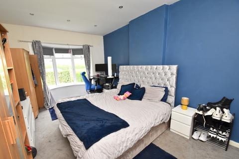 24 Trinity Avenue, Glasgow, G52 3ES