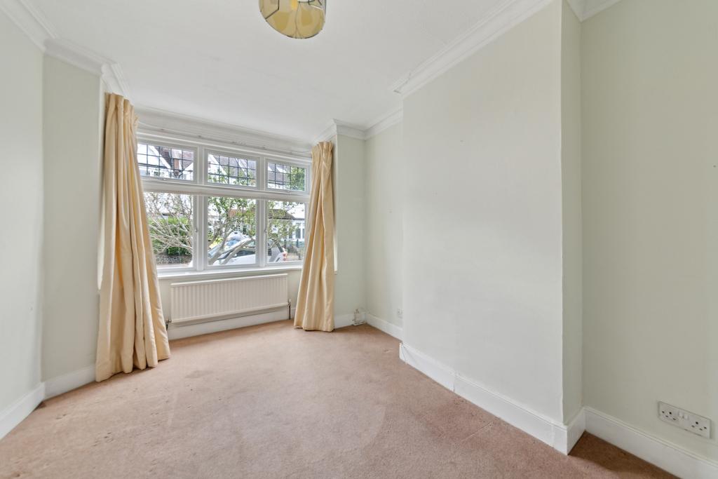 17 Treen Avenue, Barnes, SW13 0 JR (5)
