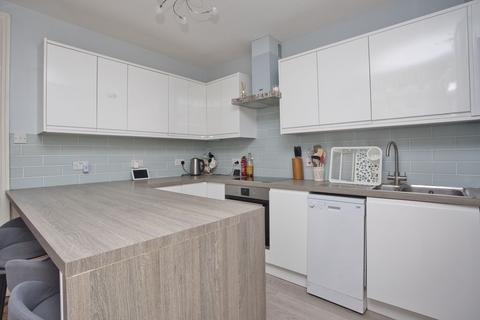 19 Castle Road, Sandgate, Folkestone, CT20 3AG