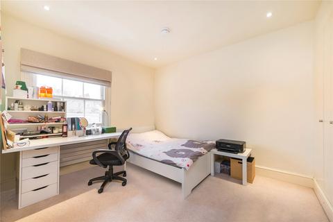 2 bedroom flat to rent, Store Street, London