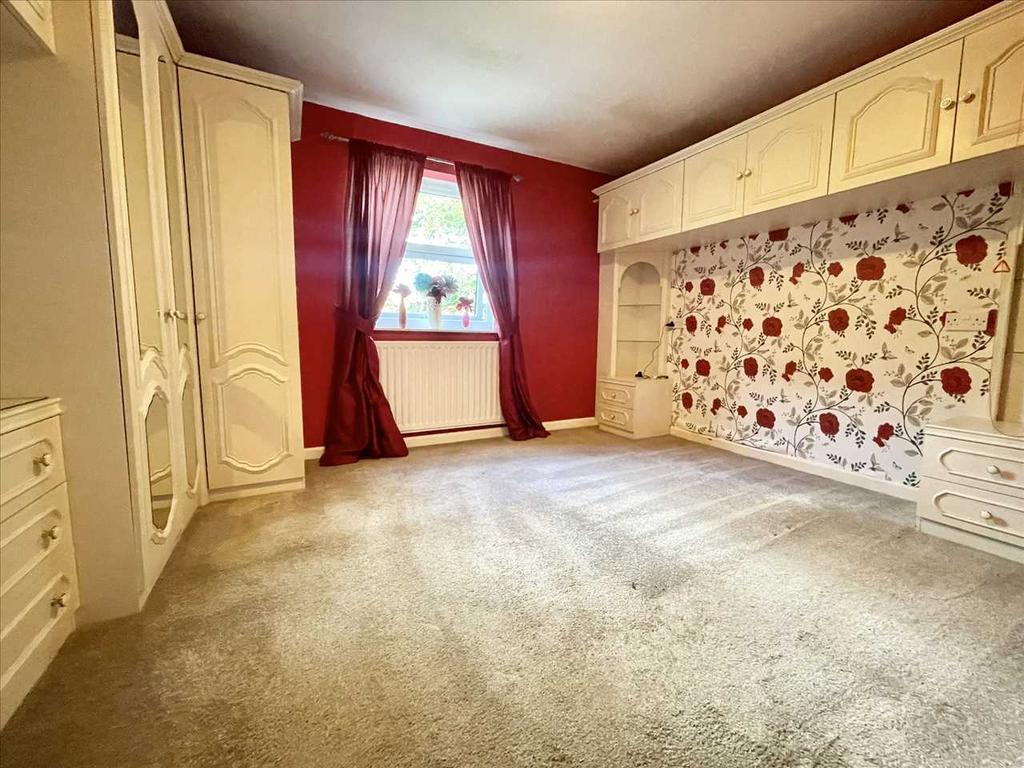BEDROOM NO. 1 (rear)