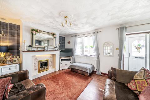 3 bedroom end of terrace house for sale, Roker Lane, Pudsey, West Yorkshire, LS28