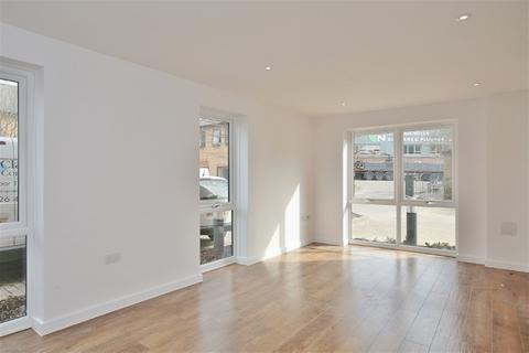 2 bedroom apartment to rent, Lakesmere Close, Kidlington, OX5