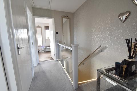 42 Lambourn Drive, Luton, LU2 7GQ