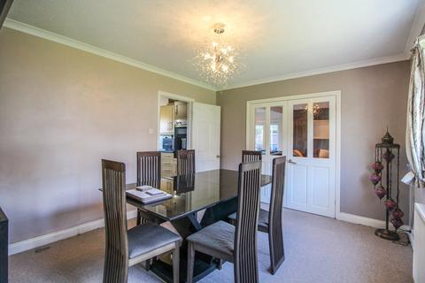 5 bedroom detached house for sale, Fairway Avenue, Tilehurst, Reading, RG30