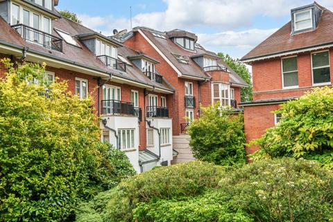 1 bedroom flat for sale, Westfield Apartment development,  Hampstead,  NW3