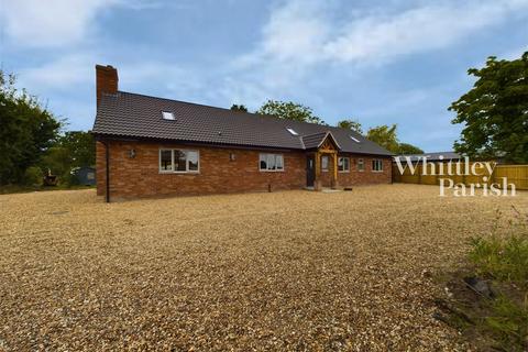 6 bedroom detached bungalow for sale, Gt Hockham IP24