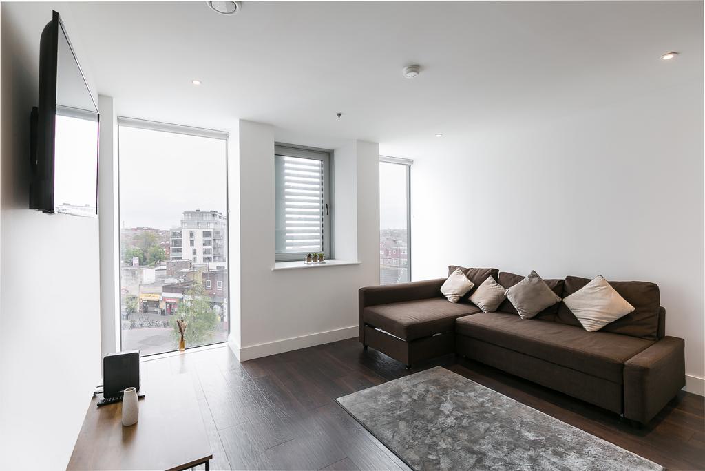 Britannia Point, 7-9 Christchurch... 2 bed apartment - £1,975 pcm (£456 pw)