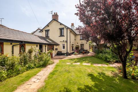 3 bedroom cottage for sale, Central Drive, Ansdell, FY8