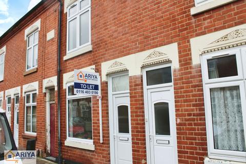 4 bedroom terraced house to rent, Wand Street, Belgrave, Leicester LE4