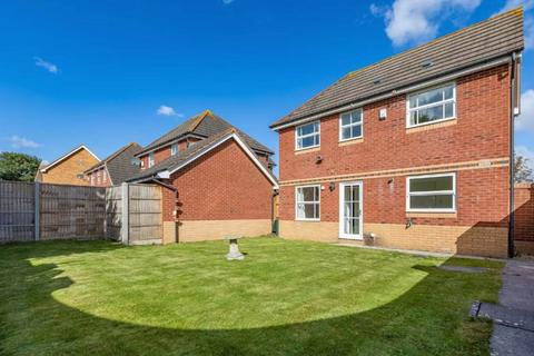 3 bedroom detached house to rent, Biddestone Road, Horfield