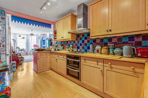 3 Ormond Road, Richmond, TW10 6TH