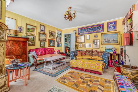 3 Ormond Road, Richmond, TW10 6TH