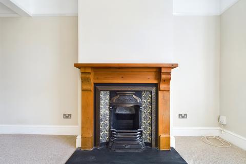 39 Fairfield Place, Bristol, BS3 1LH