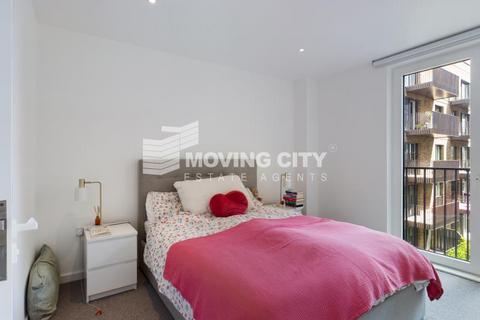 2 bedroom apartment to rent, Cendal Crescent, London E1