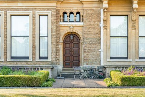 1, The Mansion Cobham Park, Cobham, KT11 3LE
