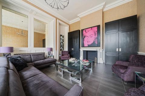 1, The Mansion Cobham Park, Cobham, KT11 3LE