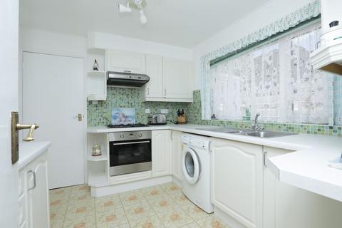 2 bedroom detached bungalow for sale, Bradstow Way, Broadstairs, CT10