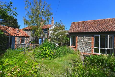 Todds Cottage Ferry Road, Walberswick, Southwold, IP18 6TN